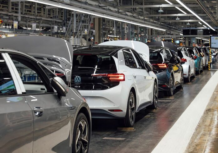 Volkswagen: συντομότερη διαδικασία ανάπτυξης νέων μοντέλων