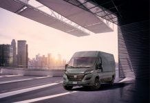 Ducato: Van οf τhe Year από το Auto Express