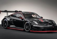 Πρεμιέρα για τη νεότερη γενιά της Porsche 911 GT3 R