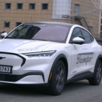 Ford Mustang Mach-E, βοηθά τους εκπαιδευόμενους οδηγούς Ford Mustang Mach-E, βοηθά τους εκπαιδευόμενους οδηγούς