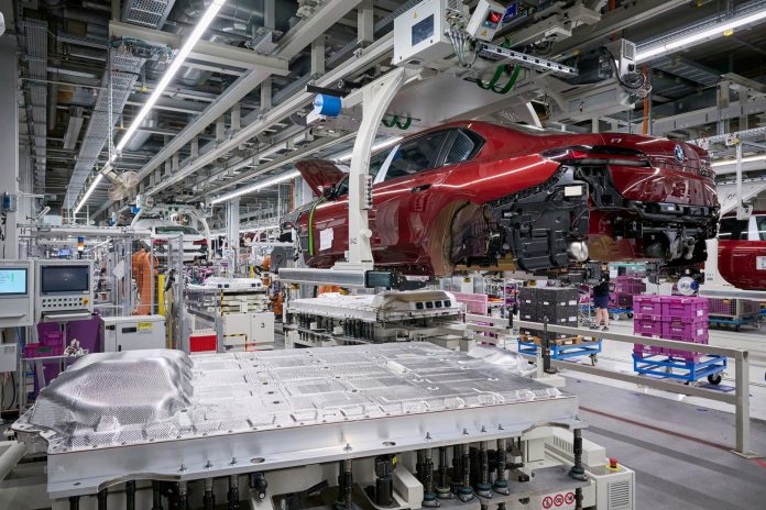 Βραβείο λιτής παραγωγής στο εργοστάσιο του BMW Group στο Dingolfing