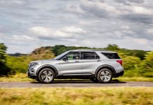 Το νέο Ford Explorer Plug-In Hybrid online