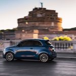 Επίδειξη τεχνολογικής δύναμης από το Fiat 500 στο ROM-E