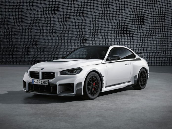 Εξαρτήματα BMW M Performance για τη νέα BMW M2