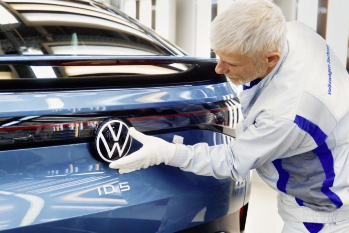Volkswagen: Αμιγώς ηλεκτρικά μοντέλα στην ΕΕ το 2033