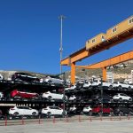 Νέα υπηρεσία μεταφοράς οχημάτων από ΟΛΠ - COSCO