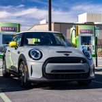 J.D. Power 2023: Η ικανοποίηση από τα νέα EV Το MINI Cooper Electric κατατάσσεται στην υψηλότερη θέση της κατηγορίας μαζικής αγοράς στην J.D. Power 2023
