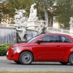 Το Fiat 500 στην Free2move app στο Παρίσι