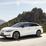 Το νέο Volkswagen ID.7 με αυτονομία 700 χλμ