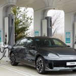 Hyundai: ρομπότ για αυτόματη φόρτιση EV Hyundai: ρομπότ για αυτόματη φόρτιση EV