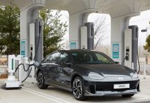 Hyundai: ρομπότ για αυτόματη φόρτιση EV Hyundai: ρομπότ για αυτόματη φόρτιση EV