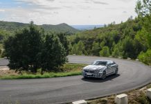 Η BMW i5 σε δυναμικές θερινές δοκιμές Η BMW i5 σε δυναμικές θερινές δοκιμές