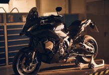 Η BMW Motorrad παρουσίασε την πρότυπη M 1000 XR Η BMW Motorrad παρουσίασε την πρότυπη M 1000 XR