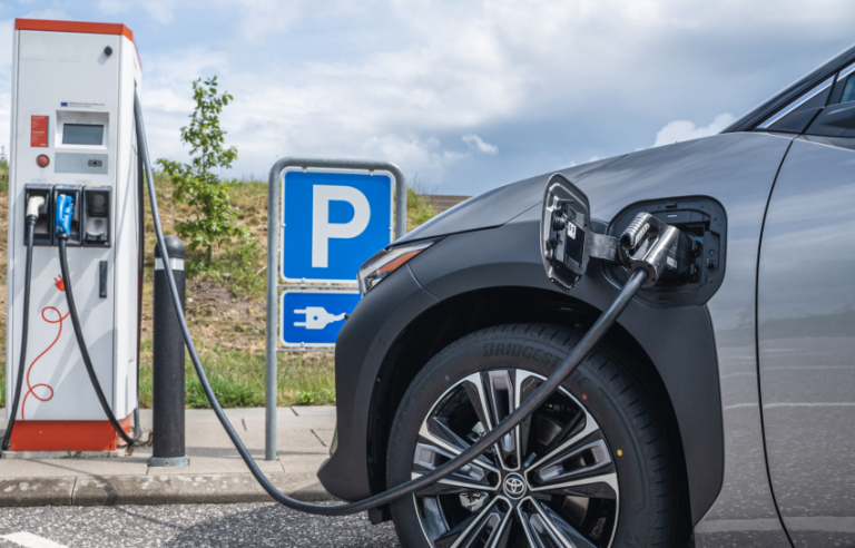 Toyota: 40% φθηνότερα BEV - αυτονομία έως 1.500 χλμ