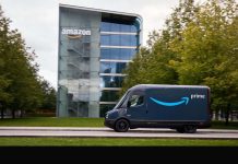 Η Amazon αναπτύσσει 5.000+ Rivian EDV