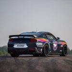 Η Ford παρουσίασε την Mustang Dark Horse R