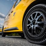 Michelin – La Poste: δοκιμές ελαστικών χωρίς αέρα