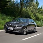 H νέα BMW Σειρά 5 Sedan και σε έκδοση plug-in hybrid H νέα BMW Σειρά 5 Sedan και σε έκδοση plug-in hybrid