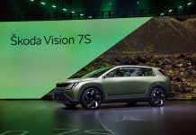 Το Škoda Vision 7S στο Golden Hall Το Škoda Vision 7S στο Golden Hall