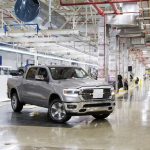 Η απεργία του UAW επεκτείνεται σε μεγάλα εργοστάσια