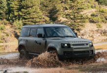 Εκτός δρόμου εμπειρίες με το Defender στην Ελλάδα Εκτός δρόμου εμπειρίες με το Defender στην Ελλάδα