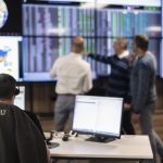 Re-Industry: Βιομηχανικός μετασχηματισμός Renault Group Re-Industry: Βιομηχανικός μετασχηματισμός Renault Group