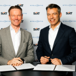 Συμφωνία SIXT – Stellantis για 250.000 οχήματα