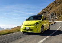 Abarth 500e: Στους φιναλίστ του World Urban Car 2024