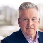 Ο Adrian Hallmark θα αναλάβει CEO της Aston Martin