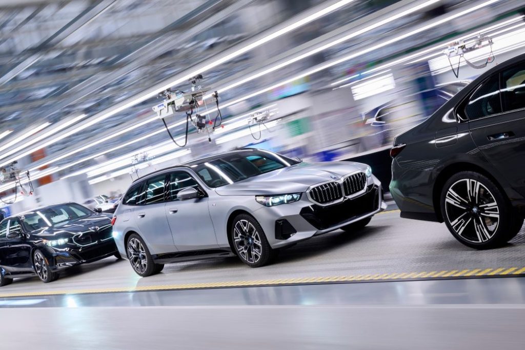 Παραγωγή της νέας BMW Σειράς 5 στο Dingolfing