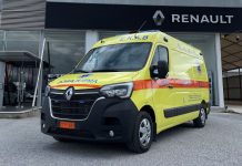 Μετασκευή του Renault Master σε ασθενοφόρο