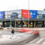 Δύο νέες μονάδες BYD σε Μαρούσι και Κηφισό