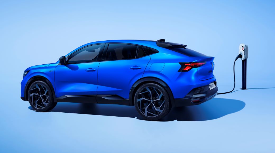 Rafale E-Tech 4X4 300 hp, το κορυφαίο Renault