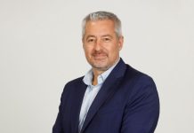 Ο Ivan Segal Global Sales and Operations Director της Renault