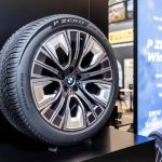 H BMW και η Pirelli ανέπτυξαν καινοτόμο χειμερινό ελαστικό