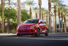 Η Stellantis αναστέλλει την παραγωγή του Fiat 500e Η Stellantis αναστέλλει την παραγωγή του Fiat 500e