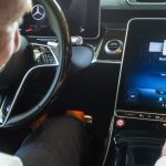 «Πληρωμές εντός οχήματος»: Στα 535 δισ. ευρώ η αγορά έως το 2030