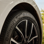 Continental: Τα αυτοκίνητα ως σύμβολο κύρους για τους νέους