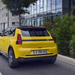 Renault 5: Με τεχνολογία V2G στην κοινή χρήση αυτοκινήτου της Ουτρέχτης