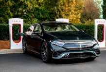 Tesla: Ανοίγει το δίκτυο Supercharger για Mercedes-Benz