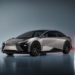 Toyota: Στήνει μονάδα στην Κίνα – Στόχος η κατασκευή ηλεκτρικών Lexus