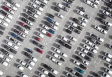 Ελληνική αγορά αυτοκινήτου 2024: Κλείσιμο με άνοδο 1,9% – Στο +36% ηλεκτρικά και PHEV