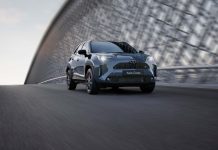 Toyota Yaris Cross: Το απόλυτο best seller ανανεώνεται – Με διχρωμία Storm Grey στην έκδοση GR Sport