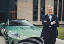 Aston Martin: Διόρθωση πορείας – Τι λέει ο νέος CEO Adrian Hallmark