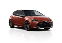 Toyota Corolla: Τριπλή αναβάθμιση – Hatchback, Touring Sports wagon και Sedan