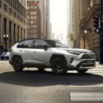 Toyota: Η αυξημένη ζήτηση για υβριδικά πιέζει τους προμηθευτές – “Δικαίωση” του κατασκευαστή