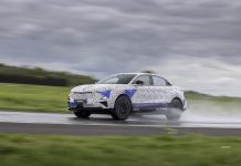 Alpine A390: Τελικές δοκιμές χειρισμού