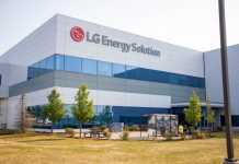 LGES: Eξαγορά εργοστασίου μπαταριών στις ΗΠΑ