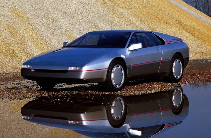 (09) Audi Italdesign