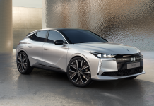 DS N°4: Τεχνογνωσία & δημιουργικότητα – Νέο premium hatchback